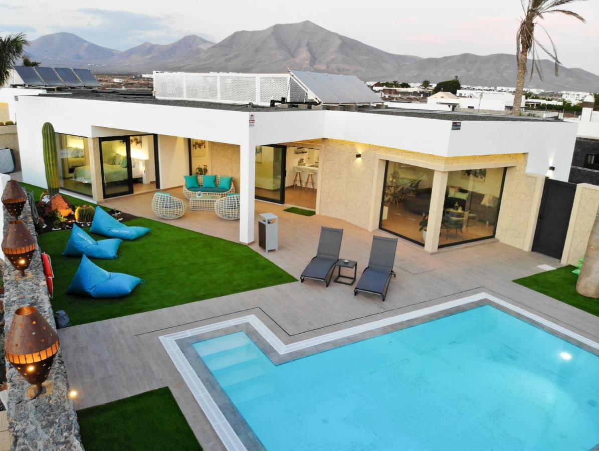 Sea Breeze Villas Lapa And Claca Playa Blanca  Eksteriør bilde
